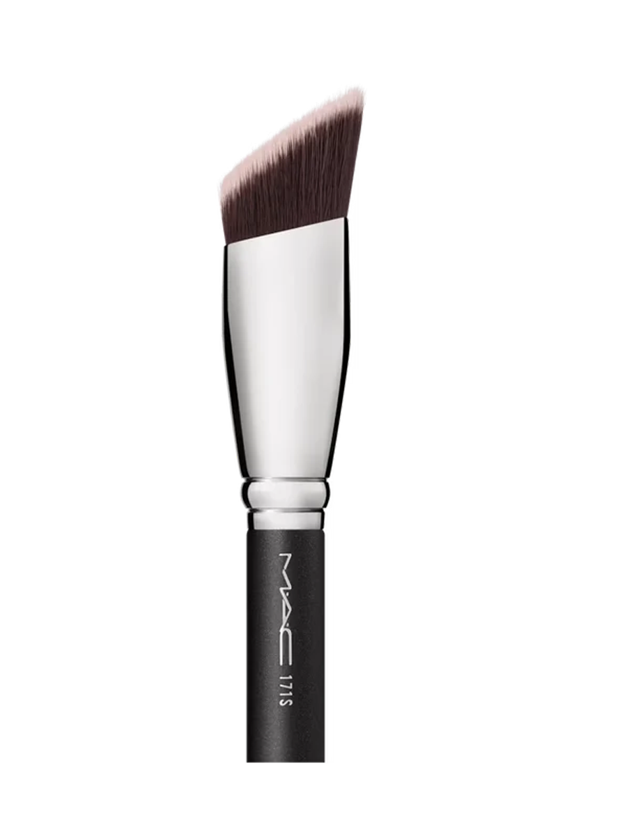 Mac Smooth Edge All Over Face Brush