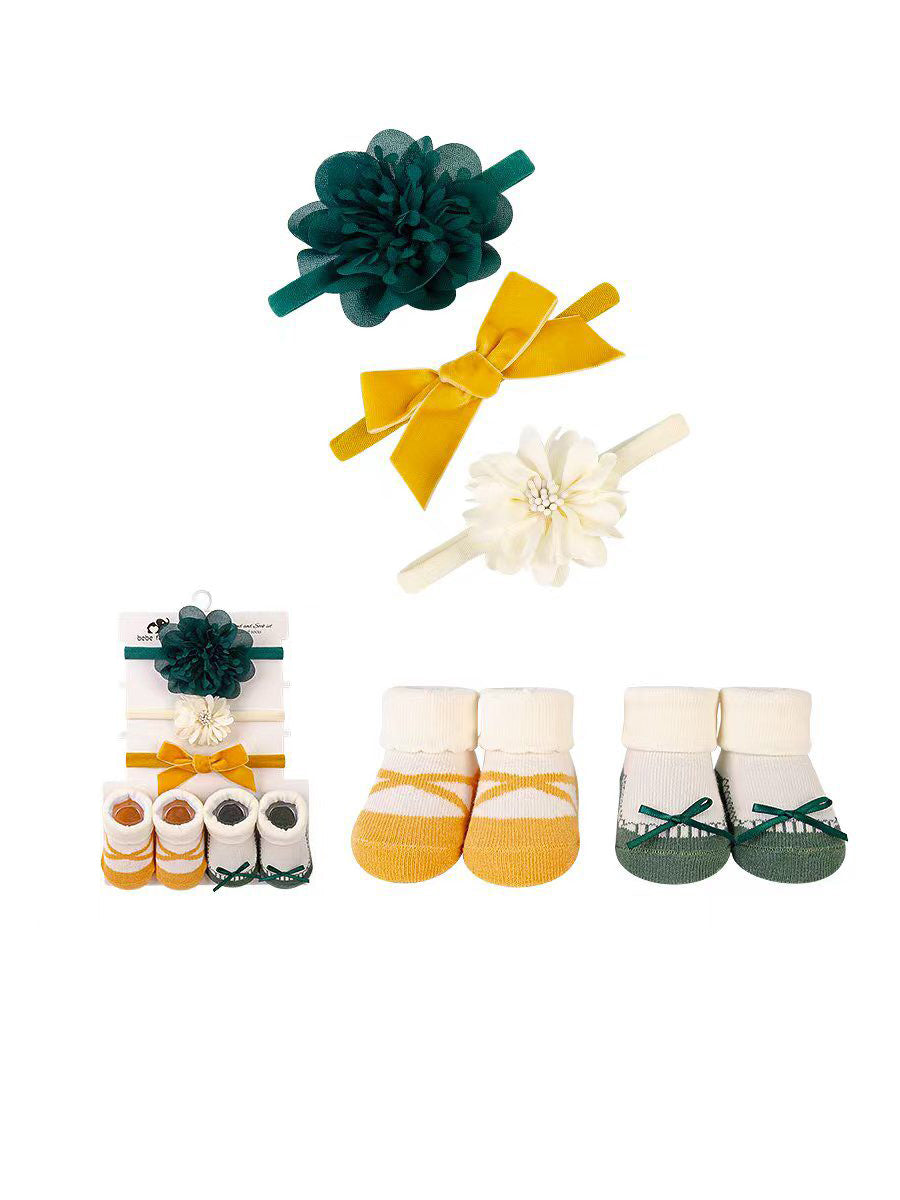 Bebe Favour Booties With Head Band 5Pcs #MP71332 (W-25)