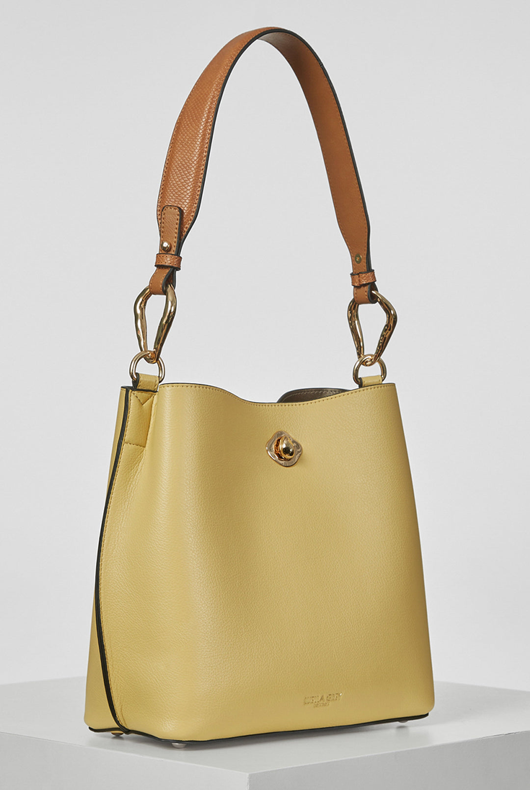 Celia Di Lemon/Camel Hobo Tote