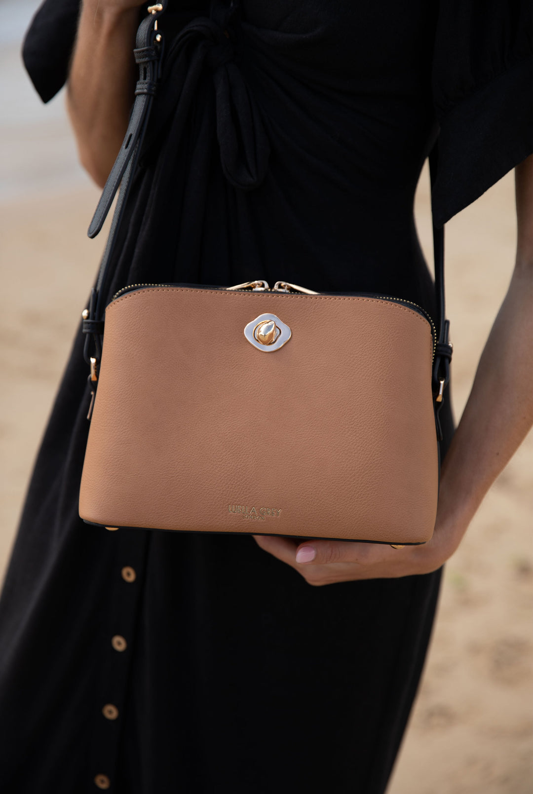 Julianna Camel/Black CrossBody