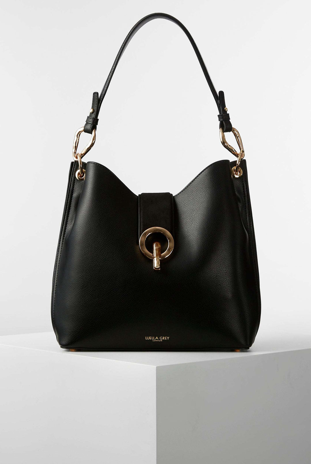 Lottie Black Resin Twistlock Hobo