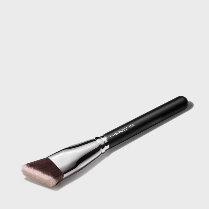 Mac Smooth Edge All Over Face Brush