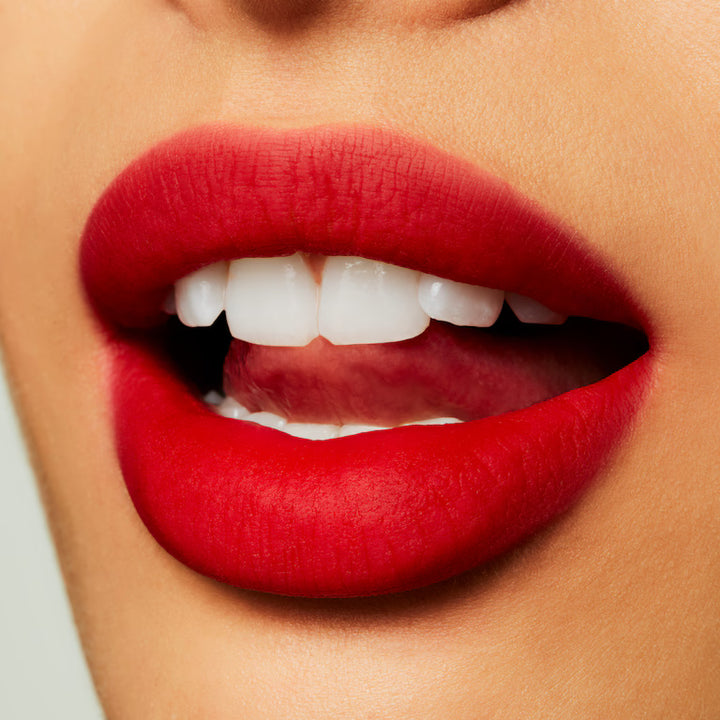 MAC Powder Kiss Liquid Lip Color - 987 M-A-CSMASH