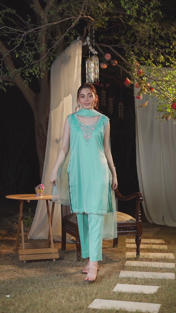 Minnie Threads MT-FIROZA-FIR-1028