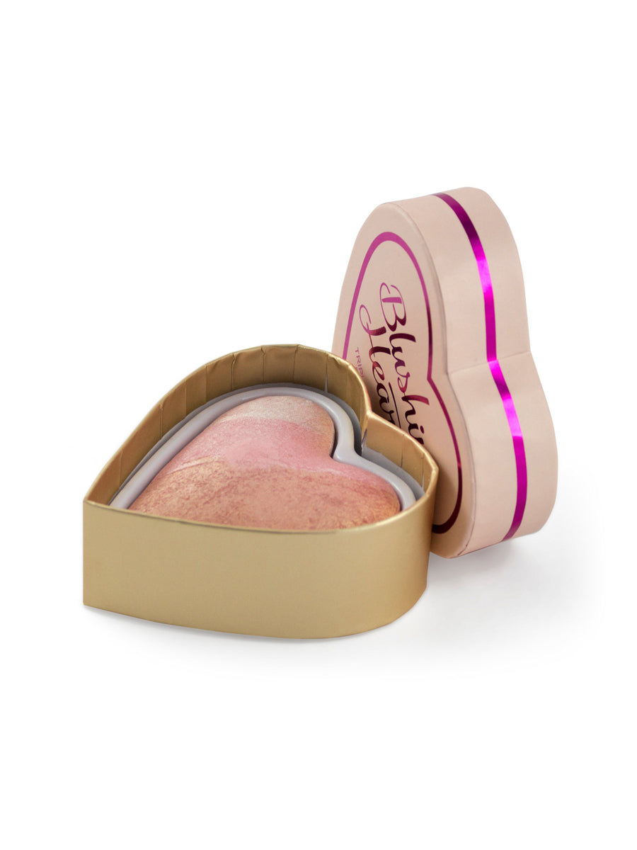 Makeup Revolution Blushing Hearts Iced Heart