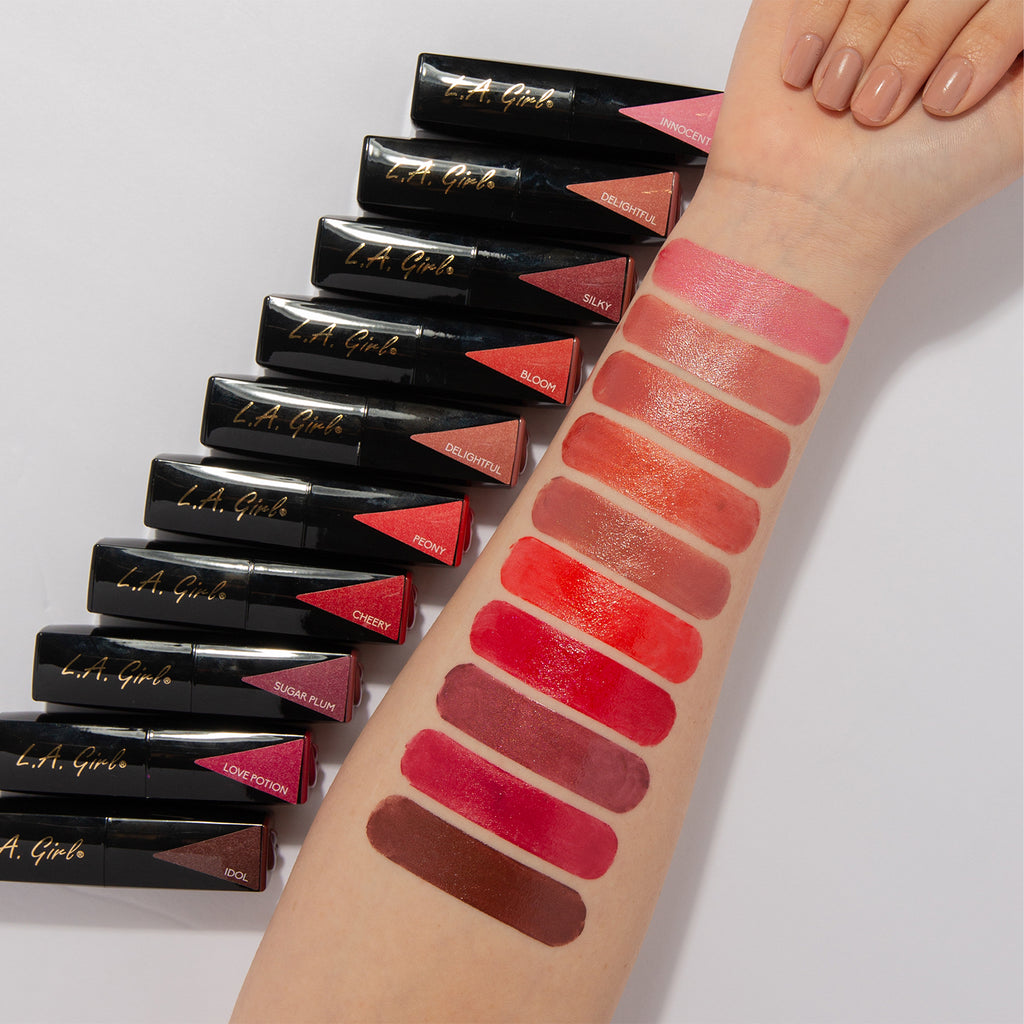 LA Girl Lip Attraction Lipstick Nudie GLC581