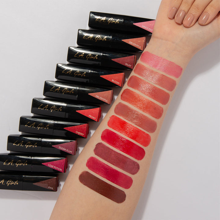 LA Girl Lip Attraction Lipstick Nudie GLC581