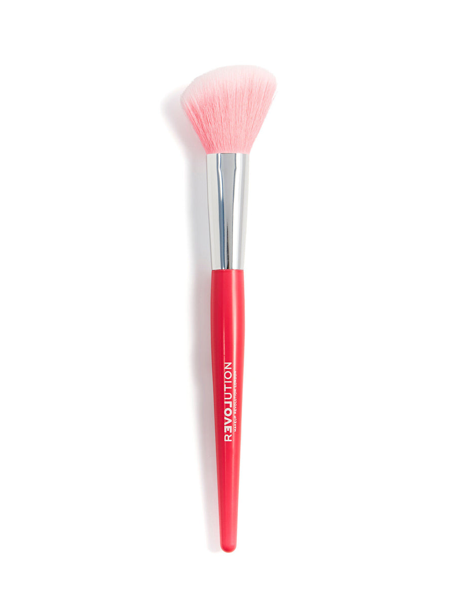 Makeup Revolution Relove Brush Queen Angled Powder Brush