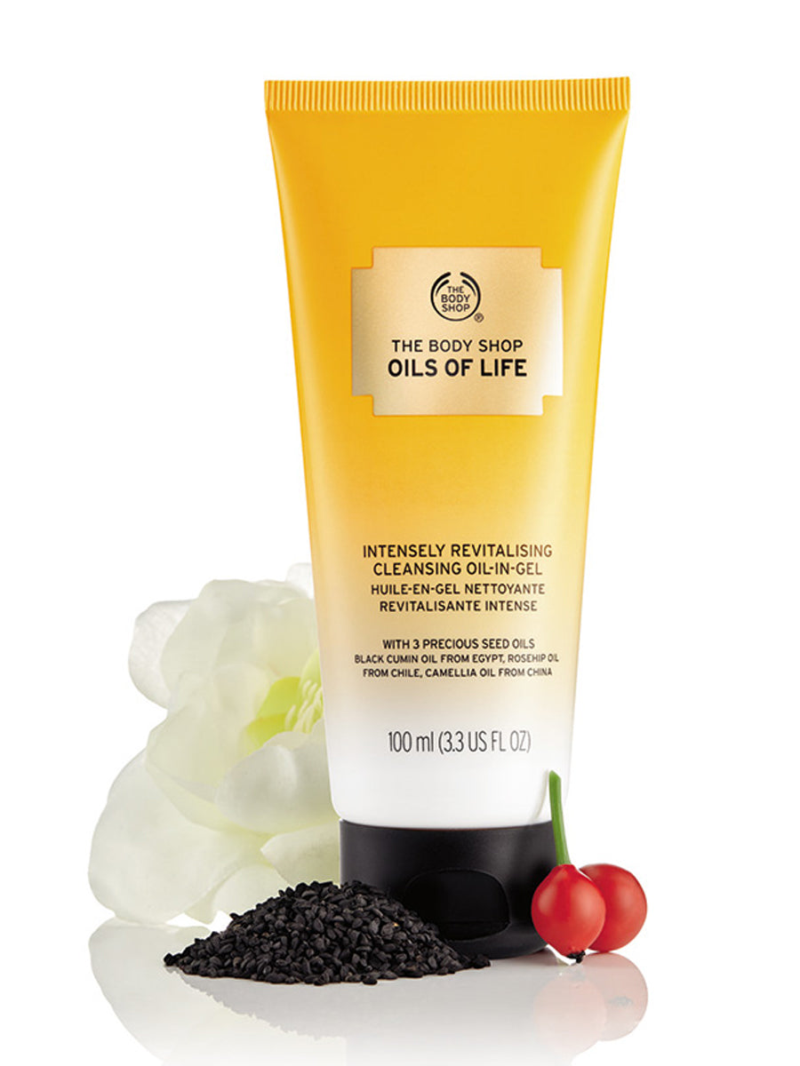 The Body Shop Oils Of Life Cleansing Oil In Gel100ml